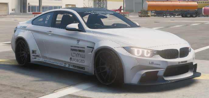 BMW M4 CSL
